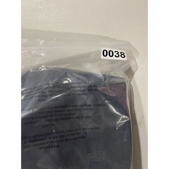 Under Armour Womens Fitted Sports Bra 1X Black/Gray Pattern Crisscross Back - Picture 7 of 11